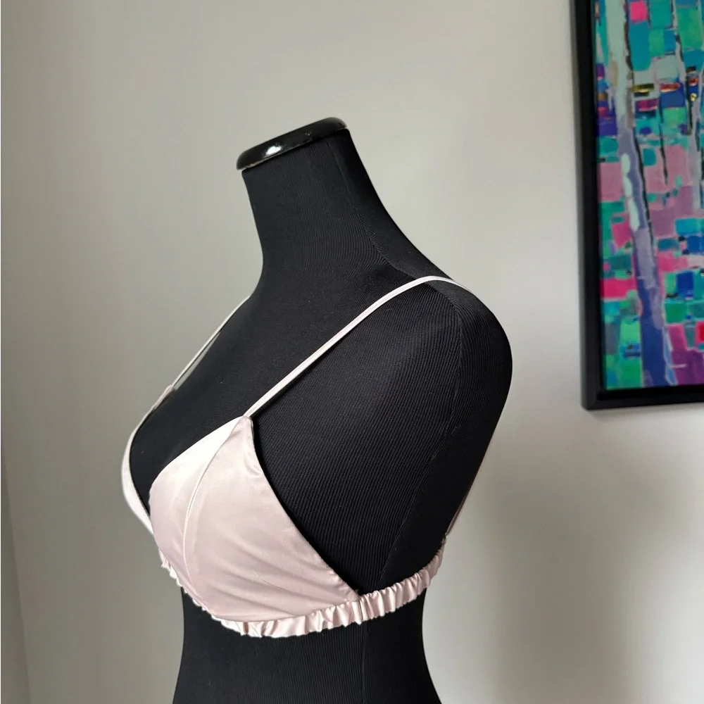 Windsor Pearl Sequin Mesh Top - Picture 7 of 10